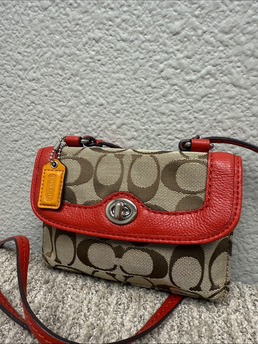 Coach Park Khaki Signature Dylan Canvas Crossbody Wallet with Red Trim